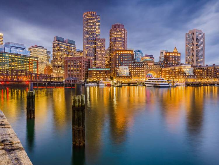 Boston’s Waterfront Wonders: Exploring the Harbor and Beyond
